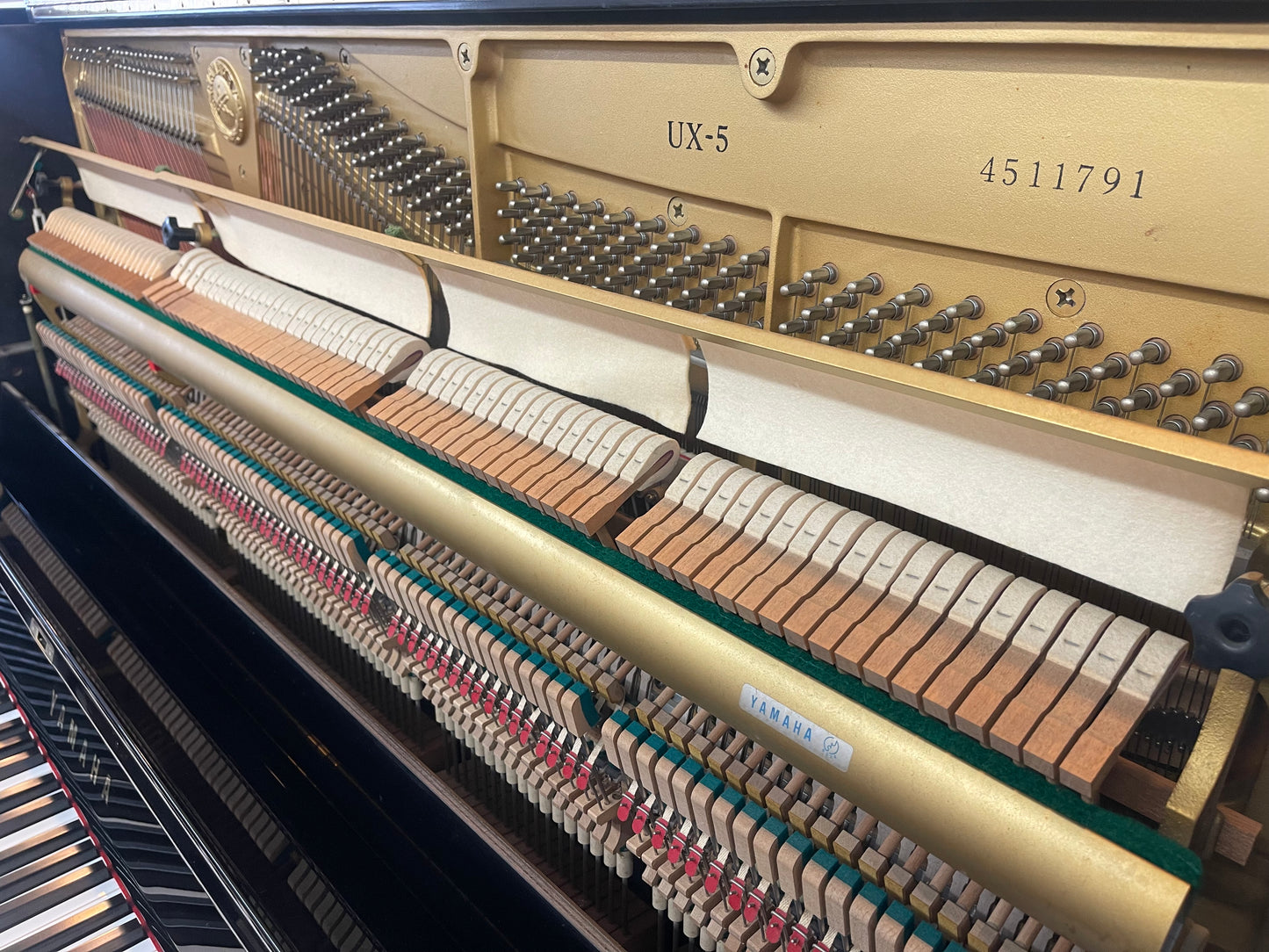 1990 Yamaha UX5 Upright Piano in Mint Condition