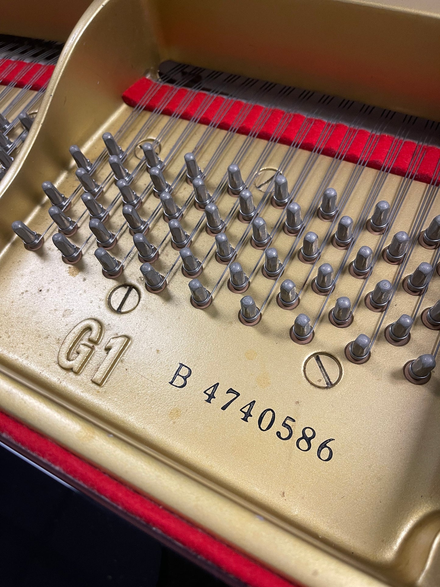 Great Condition 1990 Yamaha G1 baby grand piano