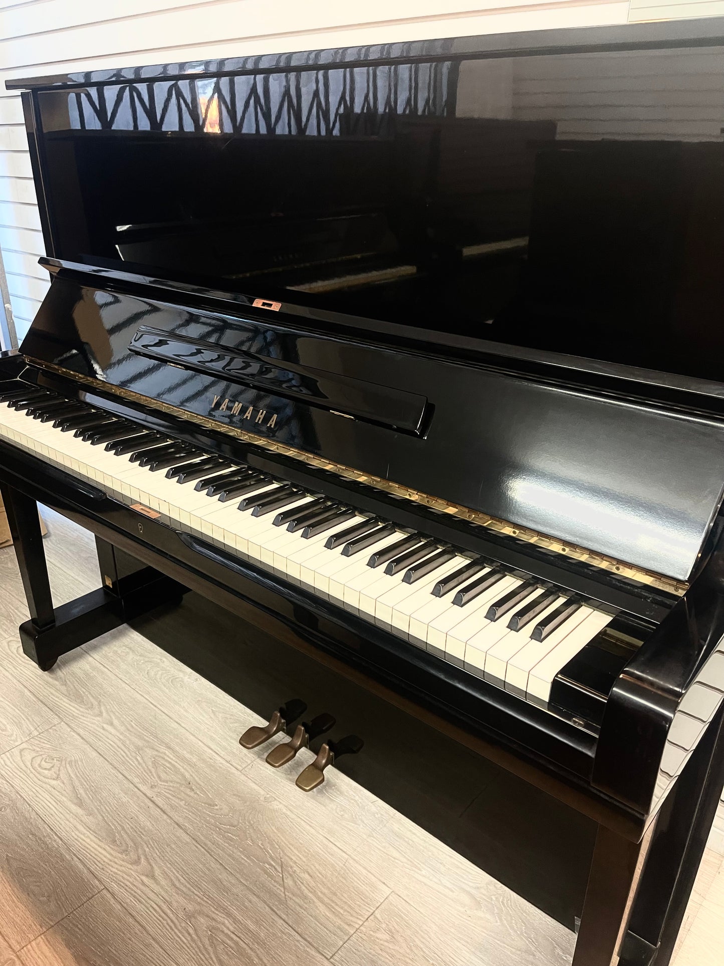 Great Condition Yamaha U3 Upright piano