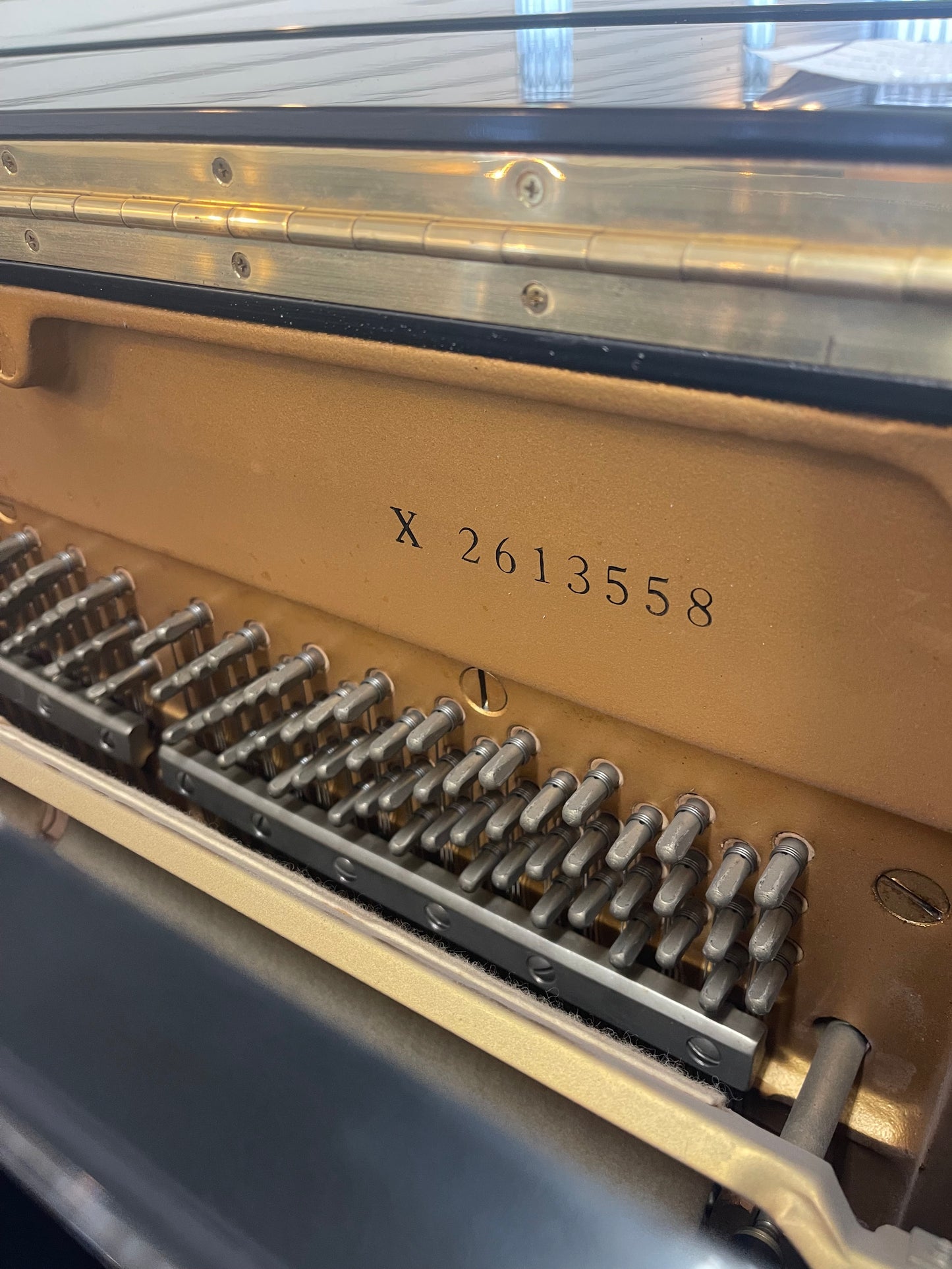 Superb resonance Yamaha UX52” Upright Piano