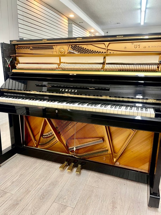 Great Condition Yamaha U1 Upright Piano