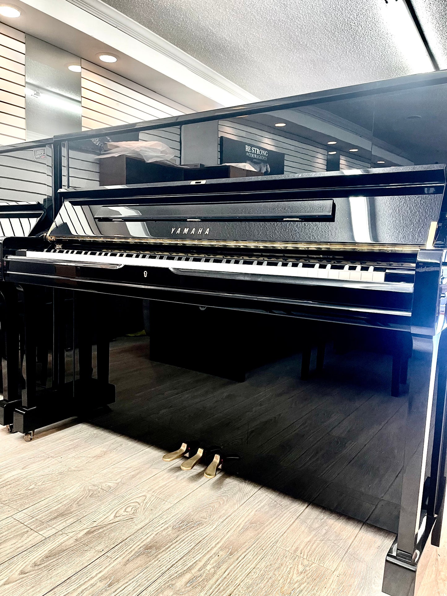 2010 Yamaha U1 Upright Piano