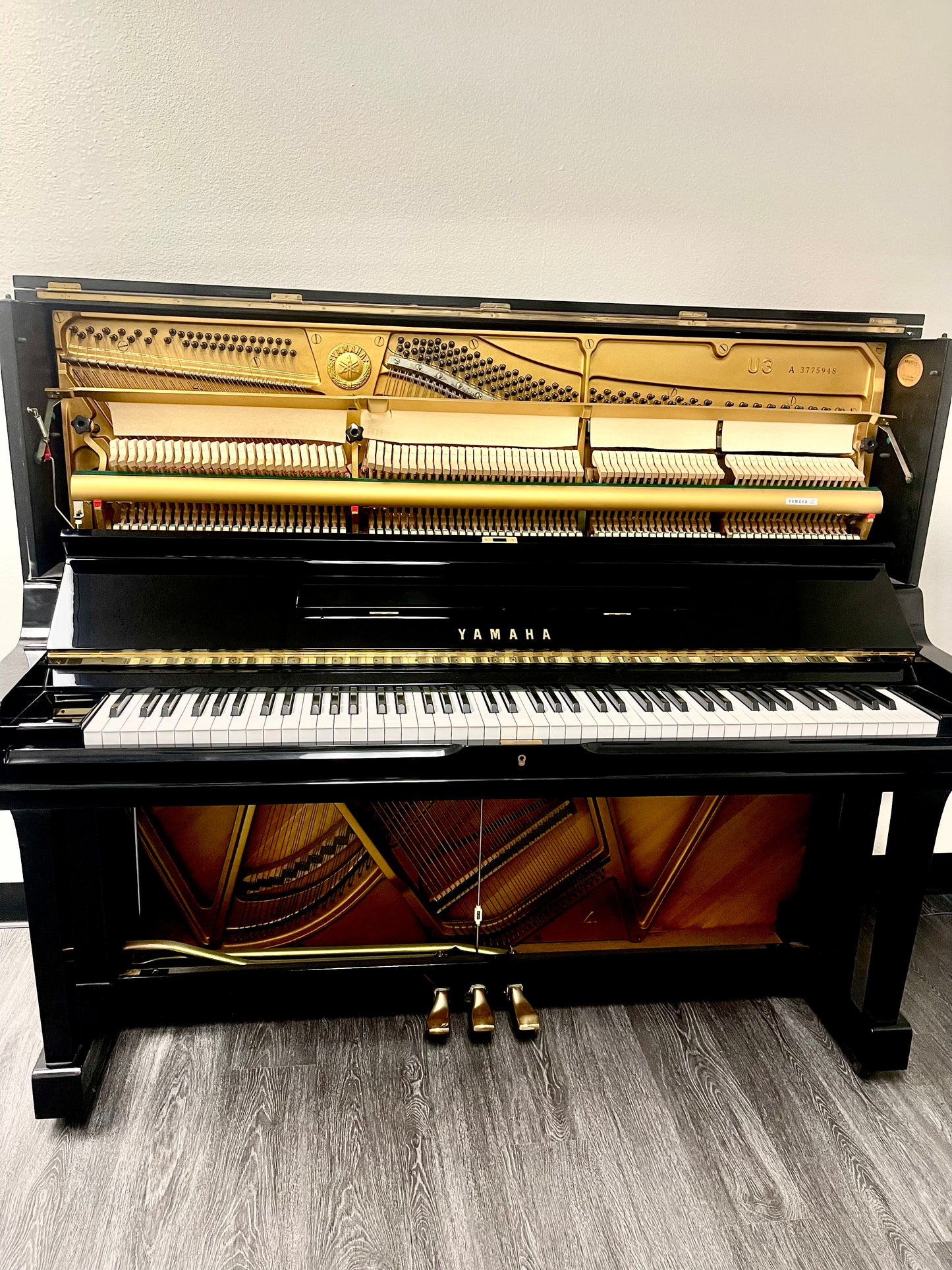 1989 Yamaha U3A Upright piano in Mint condition