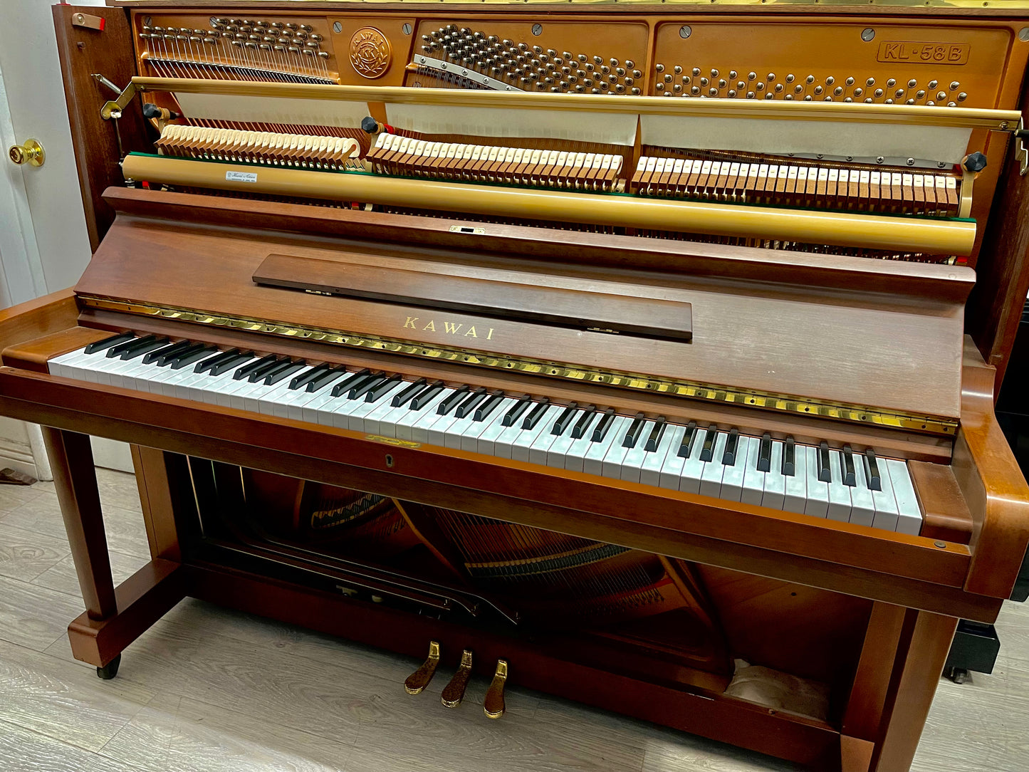 Kawai 52” Upright Piano model KL58