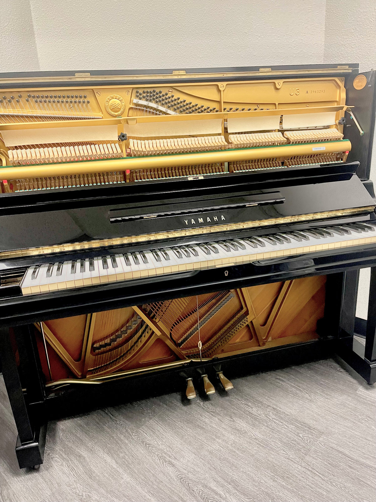 Excellent condition Yamaha U3 Upright Piano Free delivery and tuning