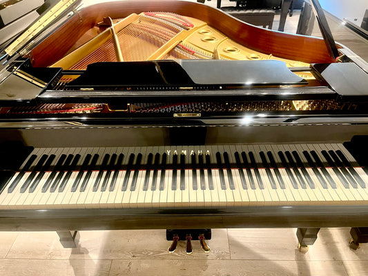 Yamaha C3 Grand Piano